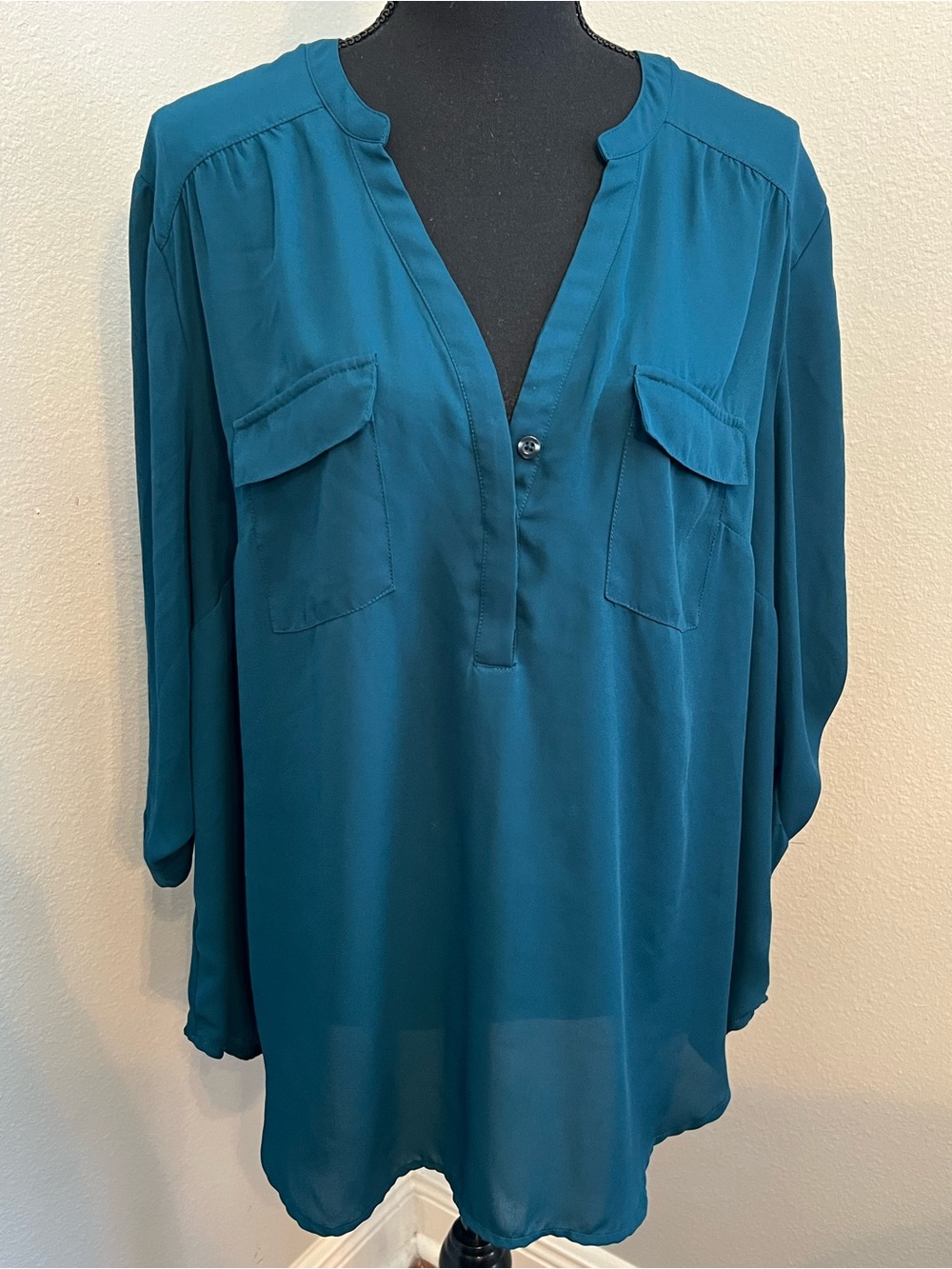Torrid Harper Teal Split-Neck Long Sleeve Tunic Size 1 (14/16)